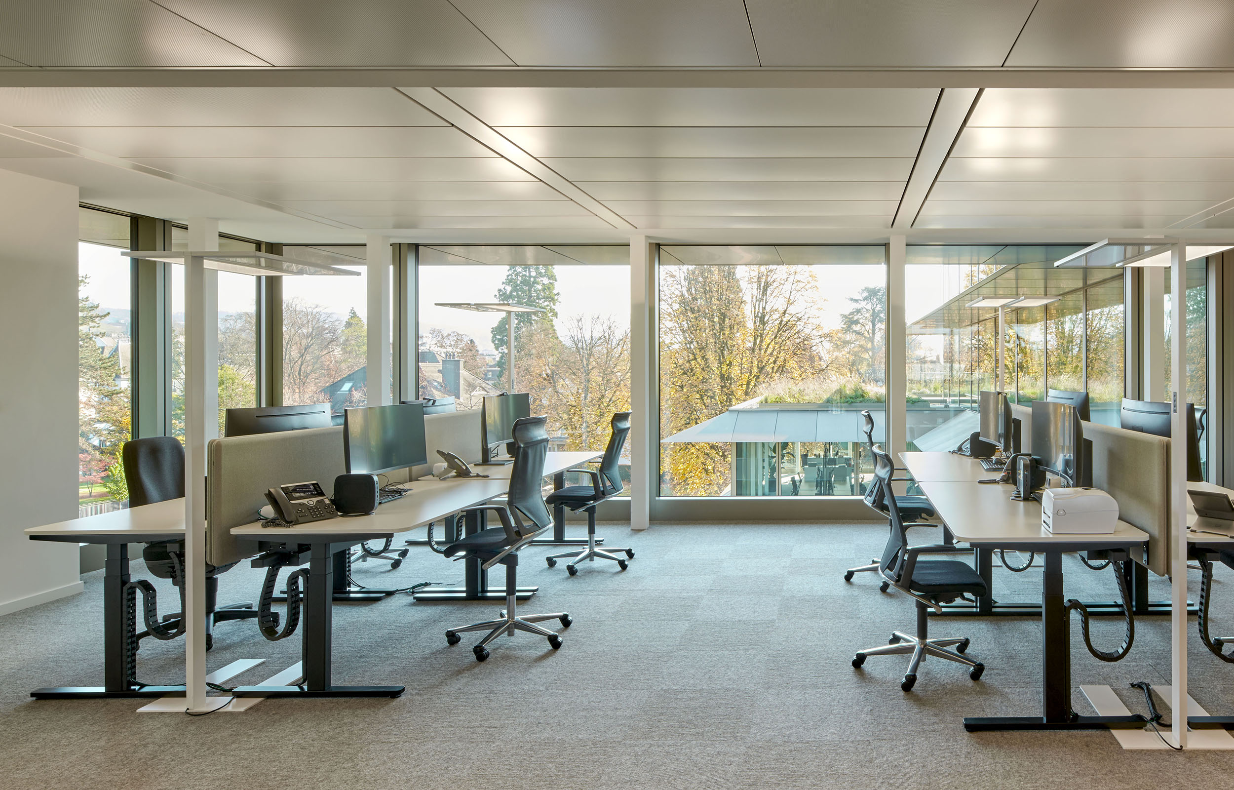 Banking & Finance. Workspaces. Offices. Working stations. Private Bank Zurich - MACH Architektur.
